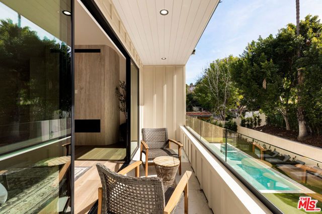 18100 Karen Drive, Tarzana (los Angeles), CA 91356