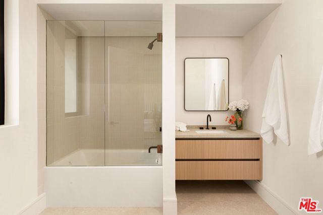 18100 Karen Drive, Tarzana (los Angeles), CA 91356