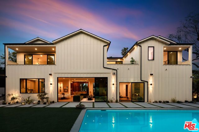 18100 Karen Drive, Tarzana (los Angeles), CA 91356