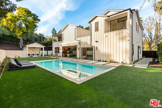 18100 Karen Drive, Tarzana (los Angeles), CA 91356