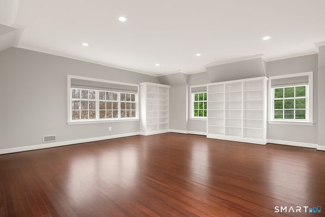 93 Mansfield Avenue, Darien, CT 06820