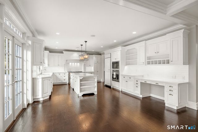 93 Mansfield Avenue, Darien, CT 06820