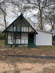 900 Mohawk Drive, Montgomery, TX 77316