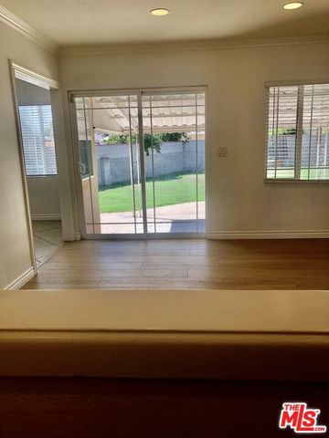 10343 Dempsey Avenue, Los Angeles, CA 91344