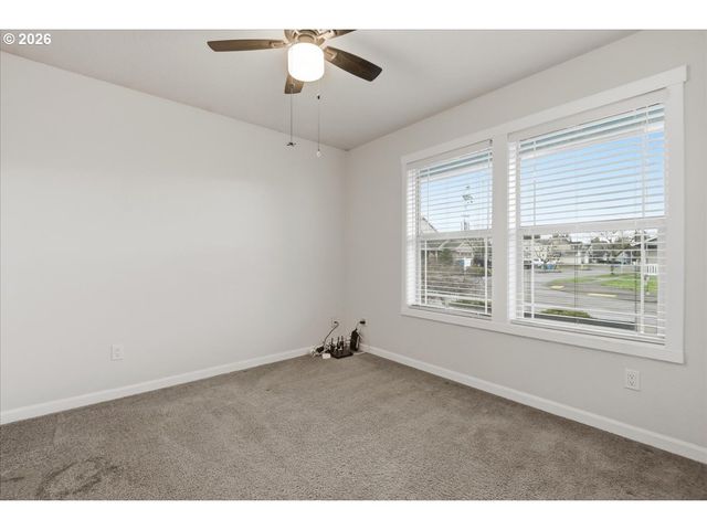 12730 Ne 52ND Cir, Vancouver, WA 98682