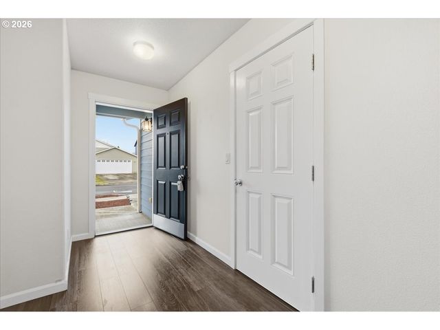 12730 Ne 52ND Cir, Vancouver, WA 98682