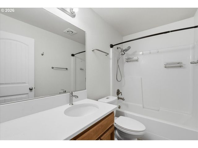 12730 Ne 52ND Cir, Vancouver, WA 98682