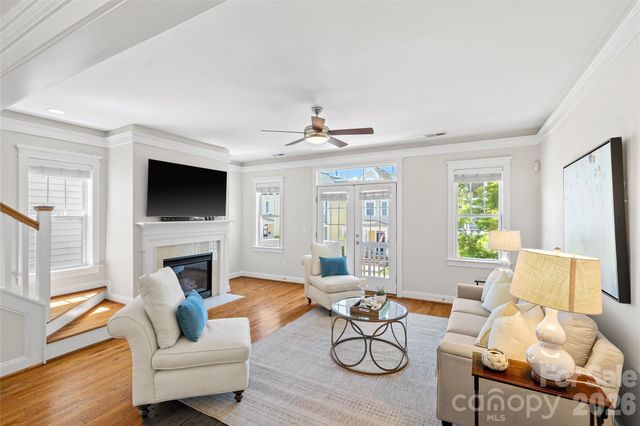 540 Dubois Court, Charlotte, NC 28208