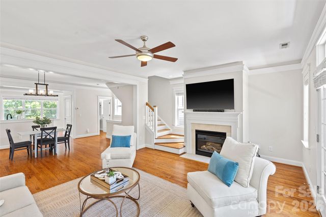 540 Dubois Court, Charlotte, NC 28208