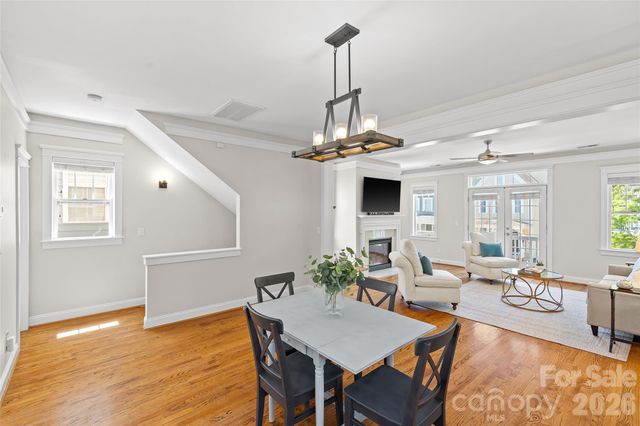 540 Dubois Court, Charlotte, NC 28208