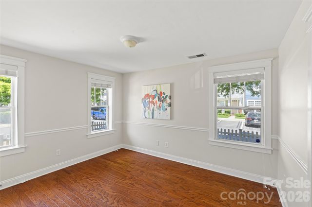 540 Dubois Court, Charlotte, NC 28208