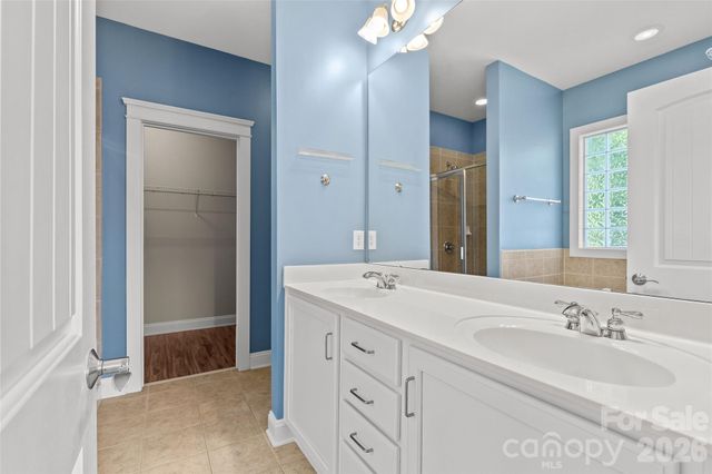 540 Dubois Court, Charlotte, NC 28208