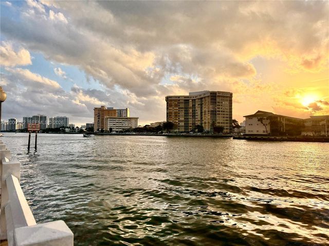 1825 S Ocean Dr 614, Hallandale Beach, FL 33009