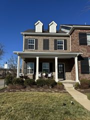 121 Saddlewood Ln, Hendersonville, TN 37075
