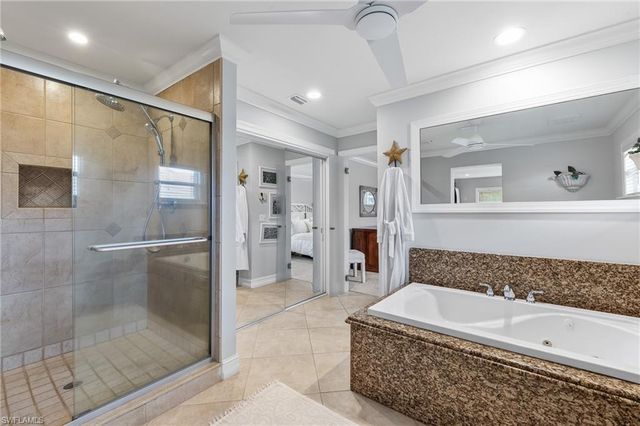 1904 Countess CT, Naples, FL 34110