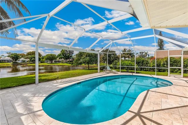 1904 Countess CT, Naples, FL 34110