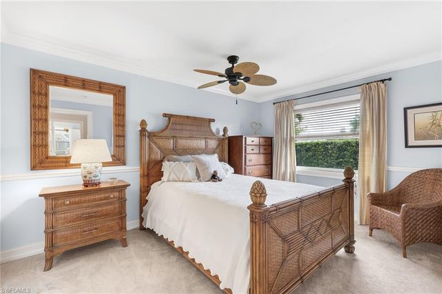 1904 Countess CT, Naples, FL 34110