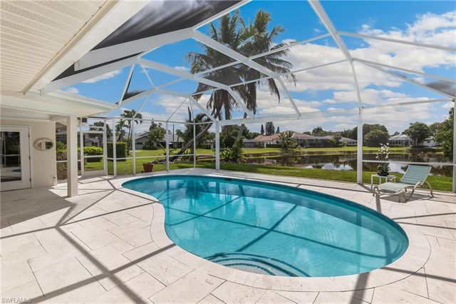 1904 Countess CT, Naples, FL 34110