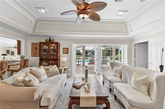 1904 Countess CT, Naples, FL 34110