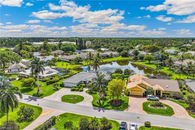 1904 Countess CT, Naples, FL 34110