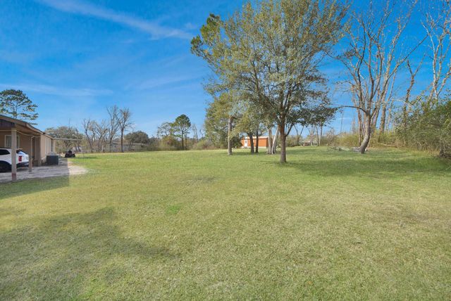90 Private Road 643a, Dayton, TX 77535