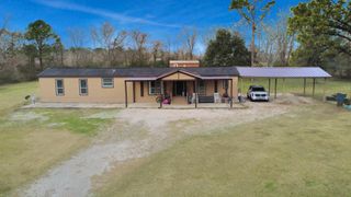 90 Private Road 643a, Dayton, TX 77535