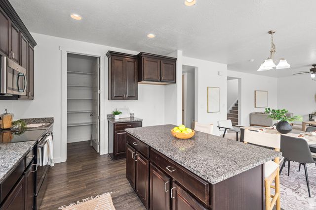 643 S 120 W, American Fork, UT 84003