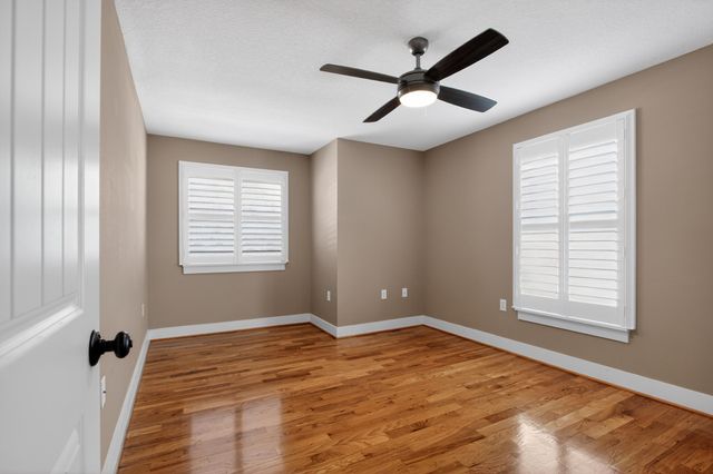 4196 Mossy Cove Court, Niceville, FL 32578