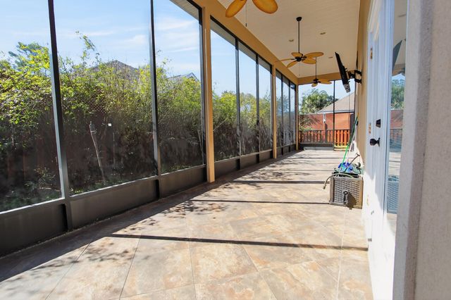 4196 Mossy Cove Court, Niceville, FL 32578