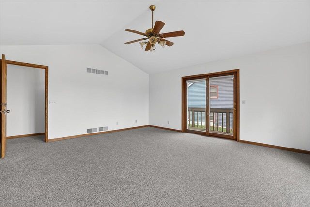 224 Deer Ridge Drive, West Bend, WI 53095