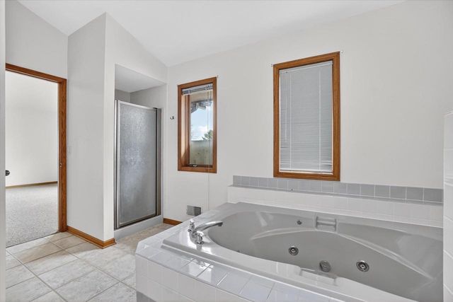 224 Deer Ridge Drive, West Bend, WI 53095