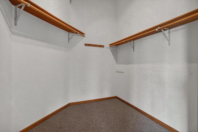 224 Deer Ridge Drive, West Bend, WI 53095