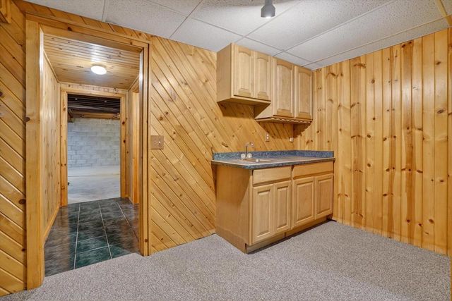 224 Deer Ridge Drive, West Bend, WI 53095