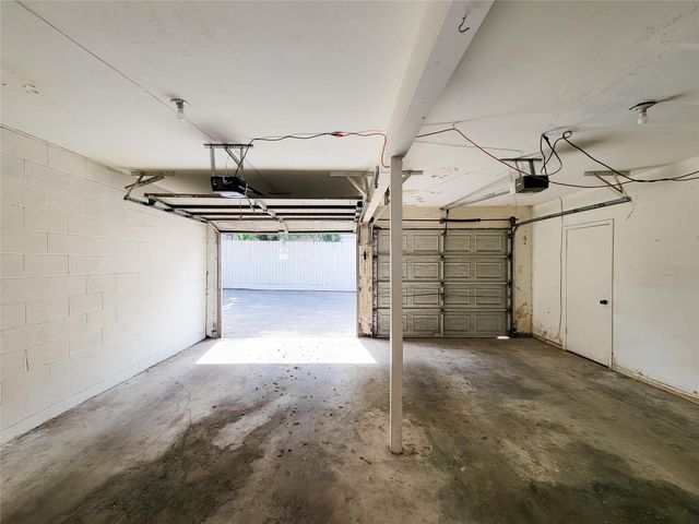 2243 W Alabama Street B, Houston, TX 77098