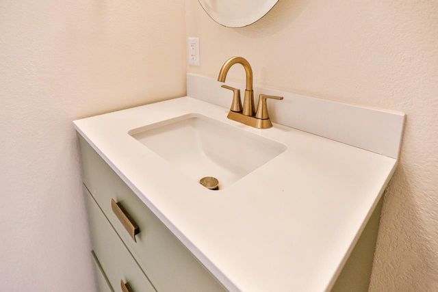 306 S 11TH AVENUE, Wausau, WI 54401