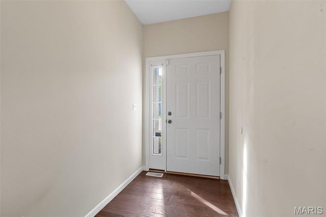 1250 Konert Valley Drive, Fenton, MO 63026