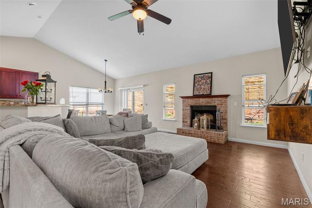 1250 Konert Valley Drive, Fenton, MO 63026