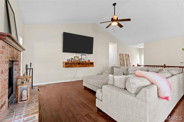 1250 Konert Valley Drive, Fenton, MO 63026