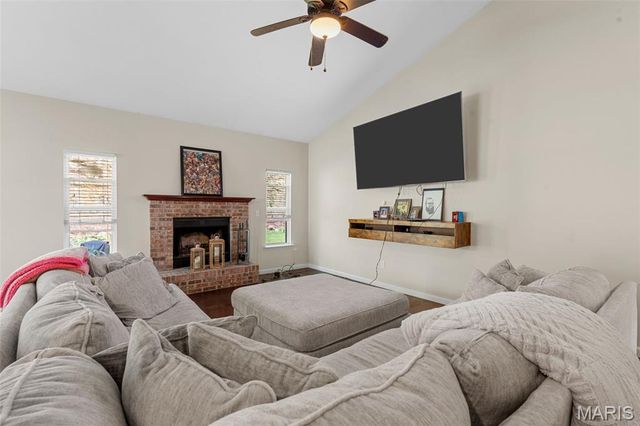 1250 Konert Valley Drive, Fenton, MO 63026