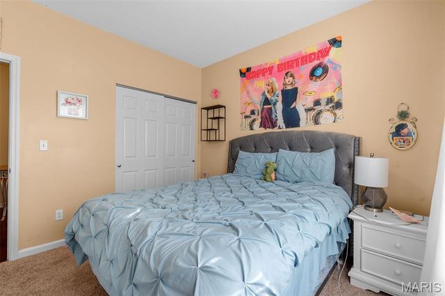 1250 Konert Valley Drive, Fenton, MO 63026