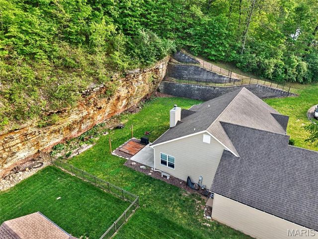 1250 Konert Valley Drive, Fenton, MO 63026