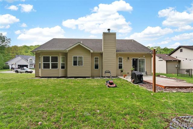 1250 Konert Valley Drive, Fenton, MO 63026
