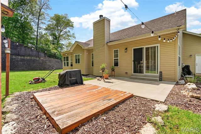 1250 Konert Valley Drive, Fenton, MO 63026