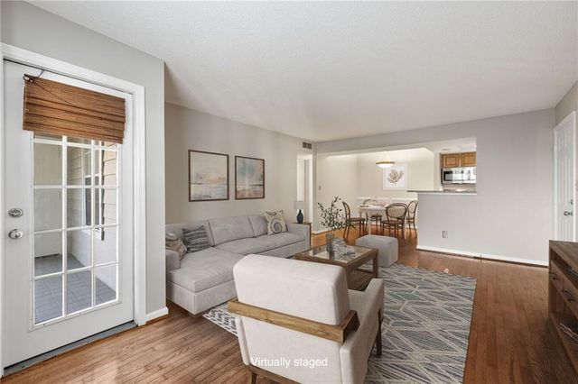 2054 Chastain Park Court NE, Atlanta, GA 30342
