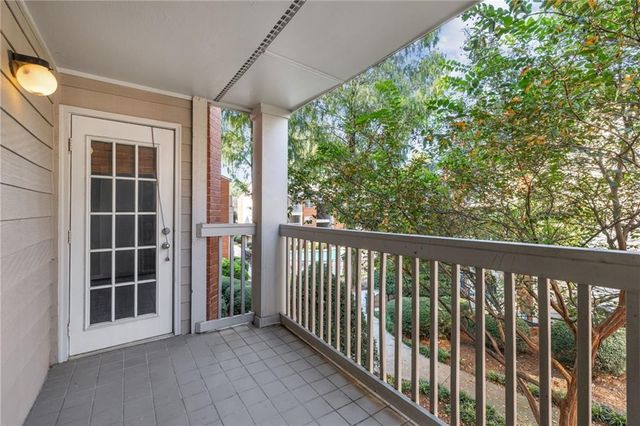 2054 Chastain Park Court NE, Atlanta, GA 30342