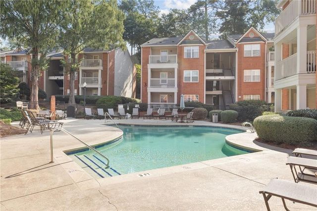 2054 Chastain Park Court NE, Atlanta, GA 30342