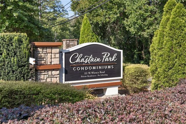2054 Chastain Park Court NE, Atlanta, GA 30342