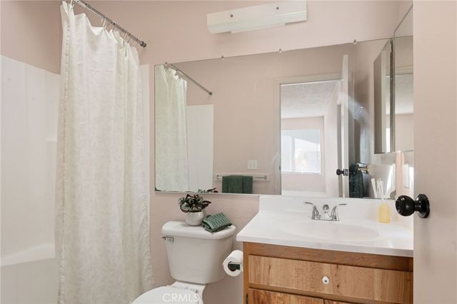 1127 Monroe Street, Lake Elsinore, CA 92530