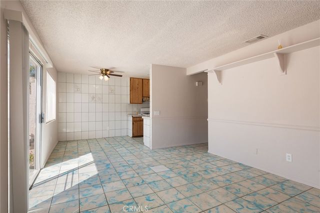 1127 Monroe Street, Lake Elsinore, CA 92530