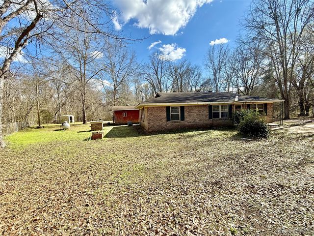 206 County Road 900 ., Selma, AL 36701